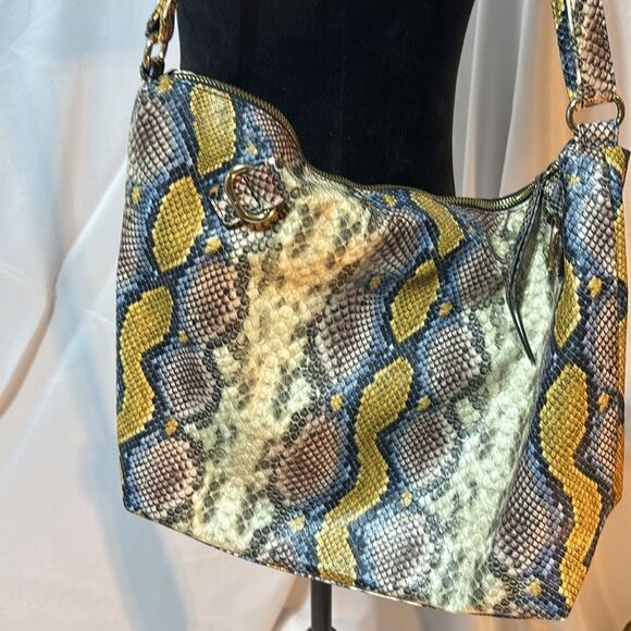 Jessica Simpson Zoey Blue Faux Python Crossbody Bag - Picture 4 of 12